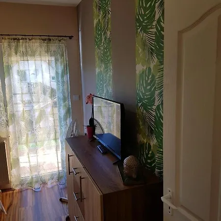 Napsugár B Apartmán *